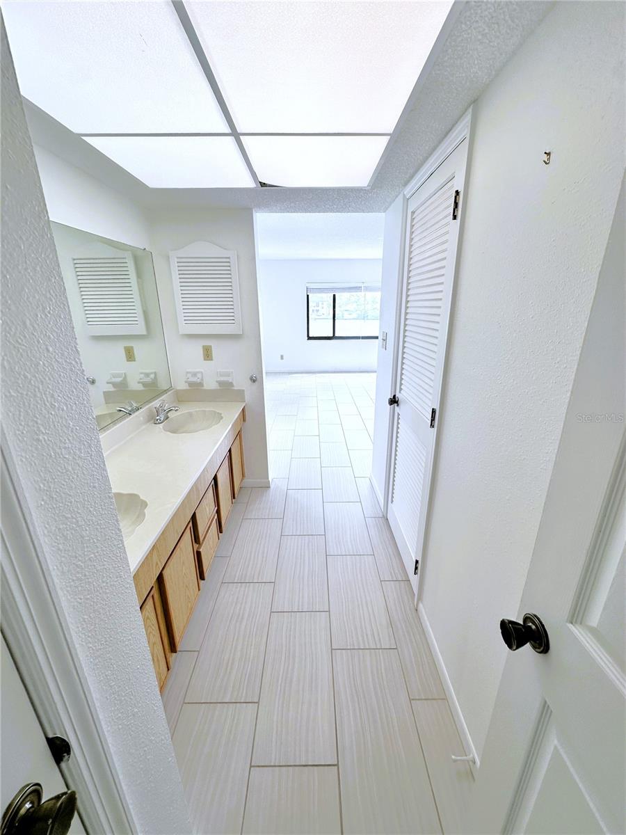 MARINA BAY OF ST PETERSBURG BEACH - Residential