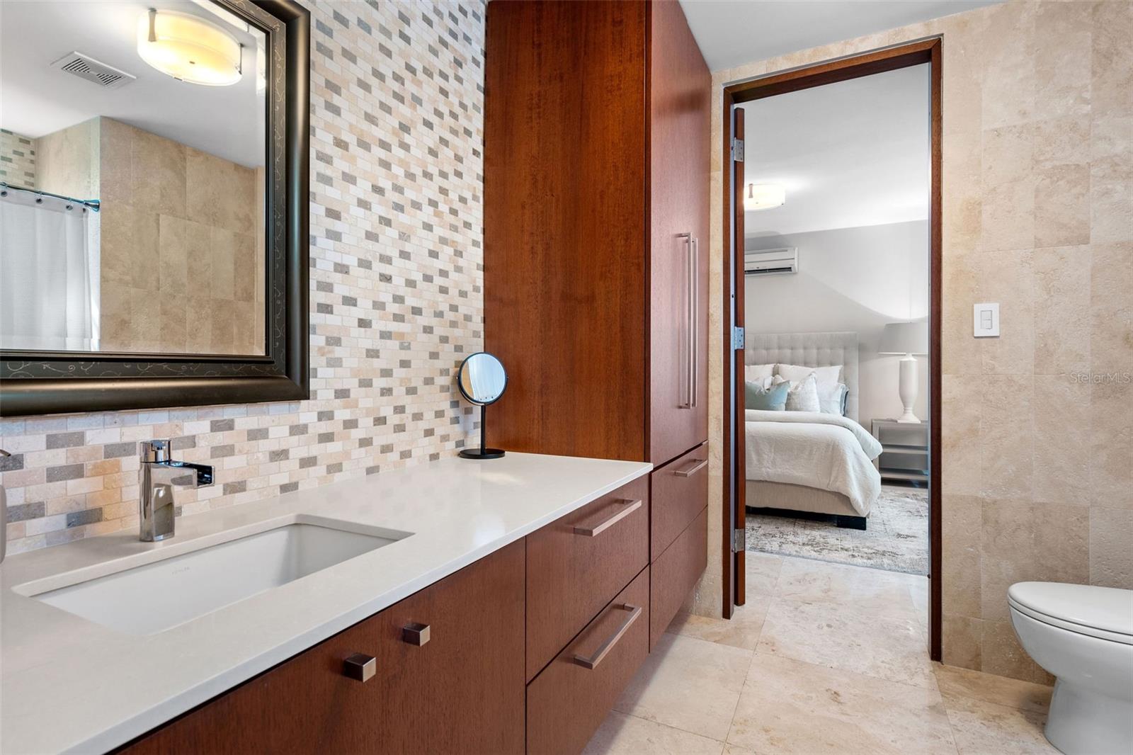 PASEO SAN JUAN - Residential