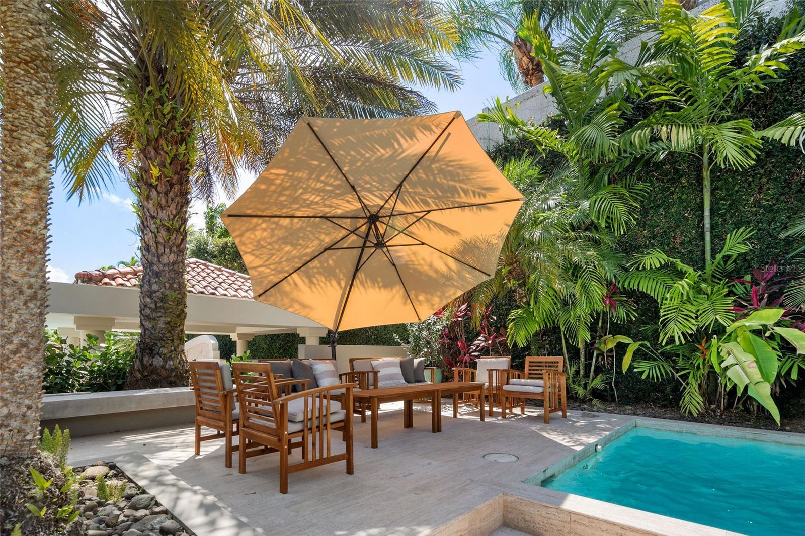 PASEO SAN JUAN - Residential