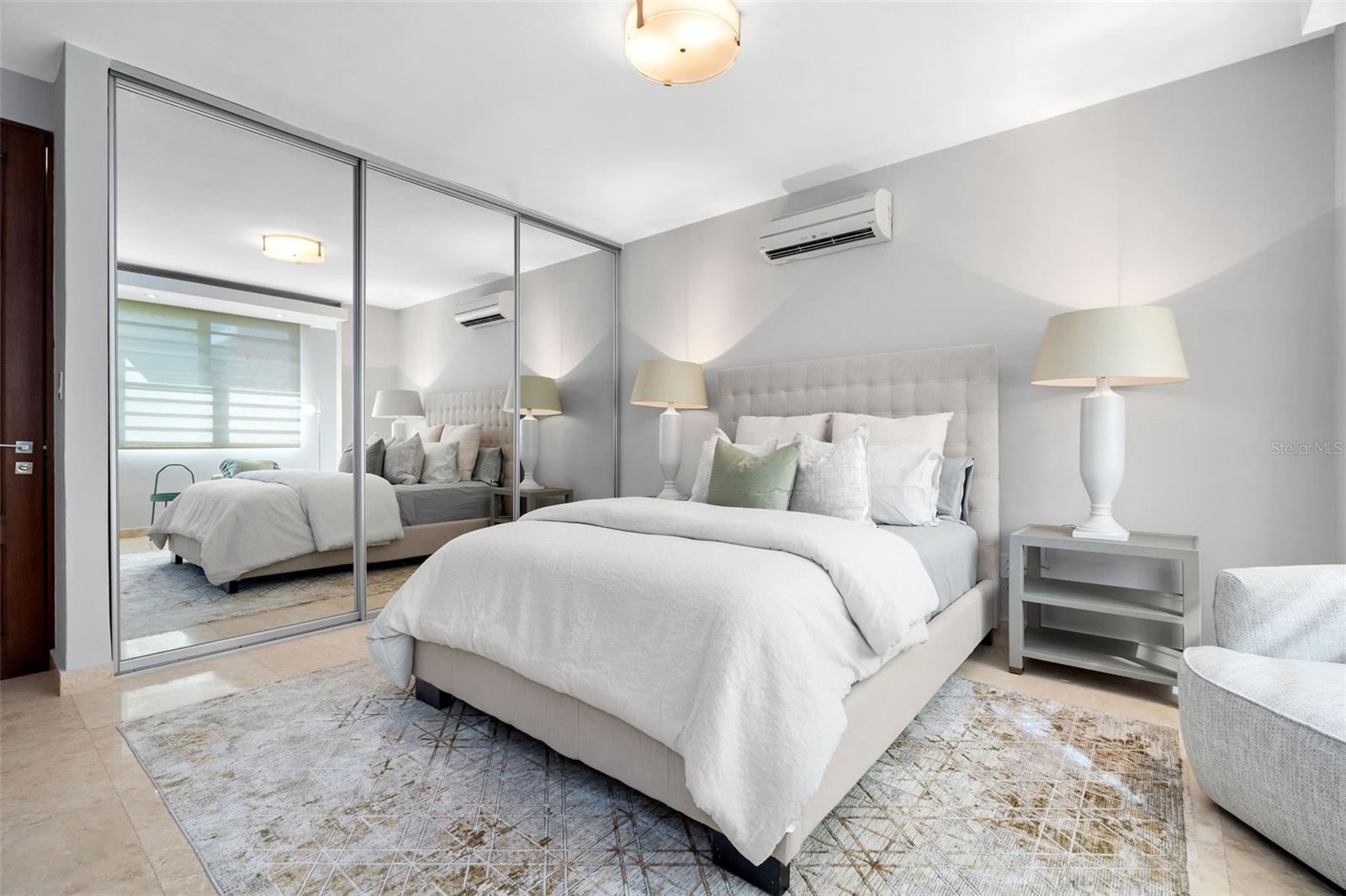 PASEO SAN JUAN - Residential