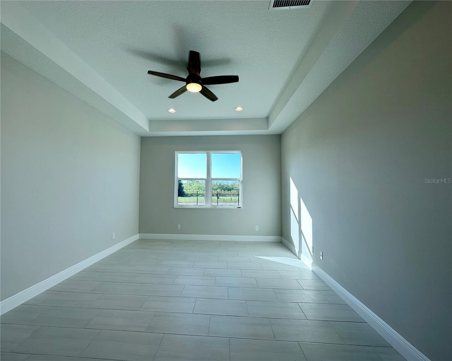 WATERCOLOR PLACE I - Residential