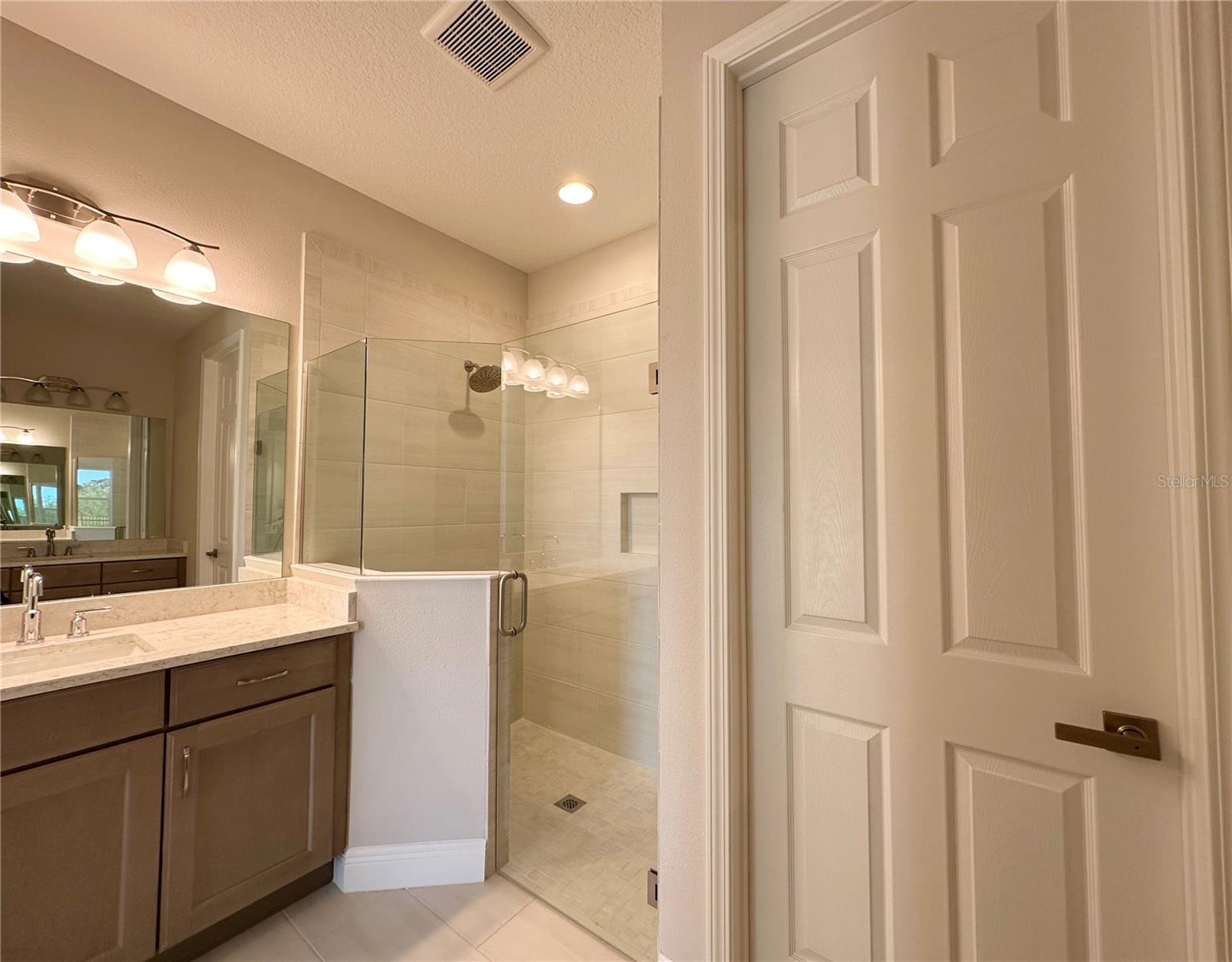 WATERCOLOR PLACE I - Residential