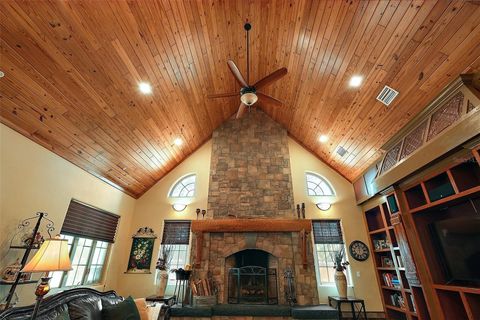 Tiny photo for 707 S Dixie Drive, Howey In The Hills, FL 34737 (MLS # G5097622)