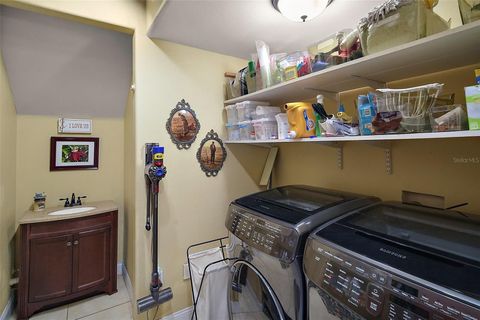 Tiny photo for 707 S Dixie Drive, Howey In The Hills, FL 34737 (MLS # G5097622)