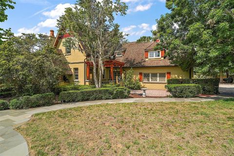 Tiny photo for 707 S Dixie Drive, Howey In The Hills, FL 34737 (MLS # G5097622)