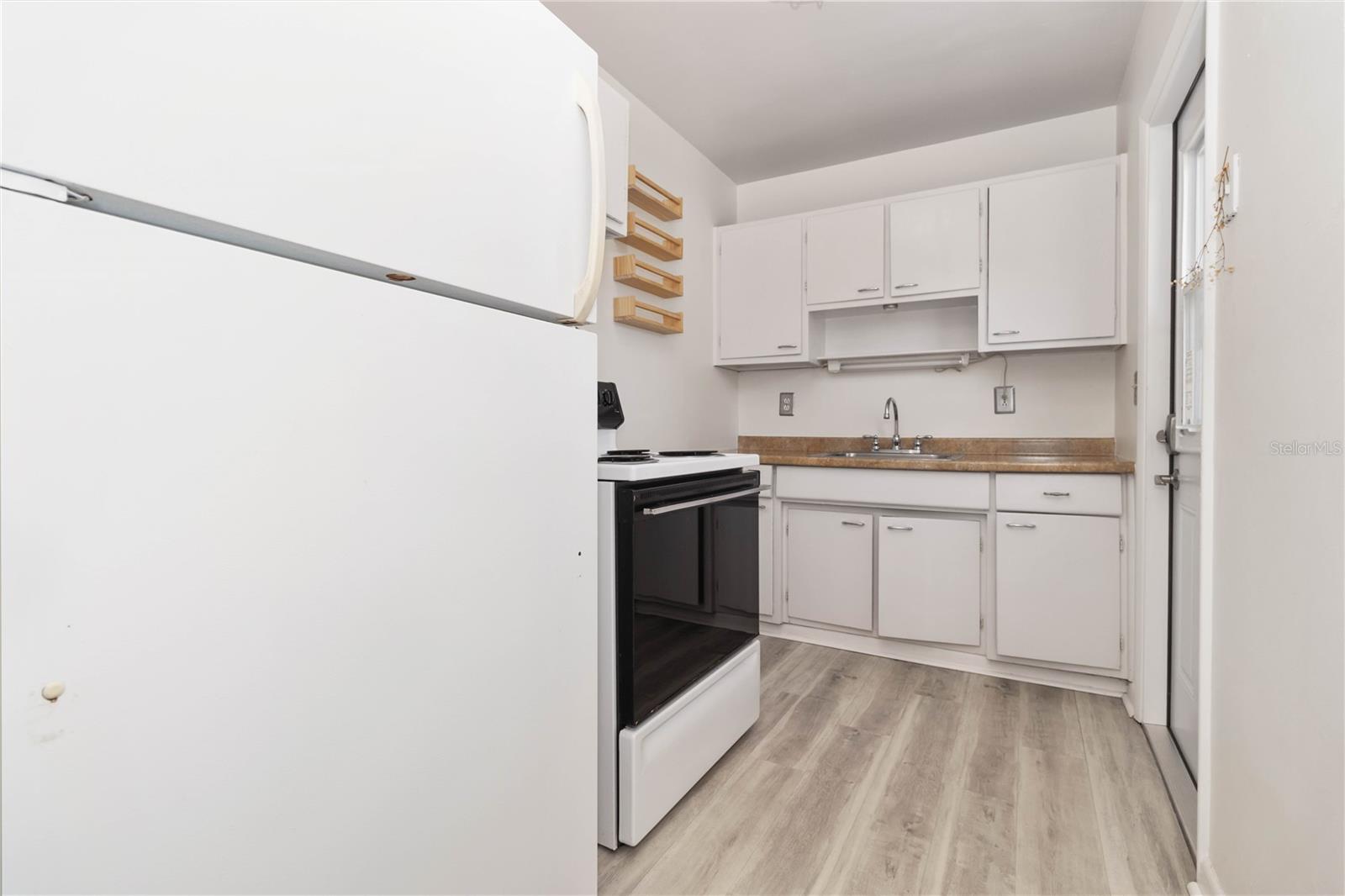 NORTH PORT ST JOHN UNIT 01 - Residential