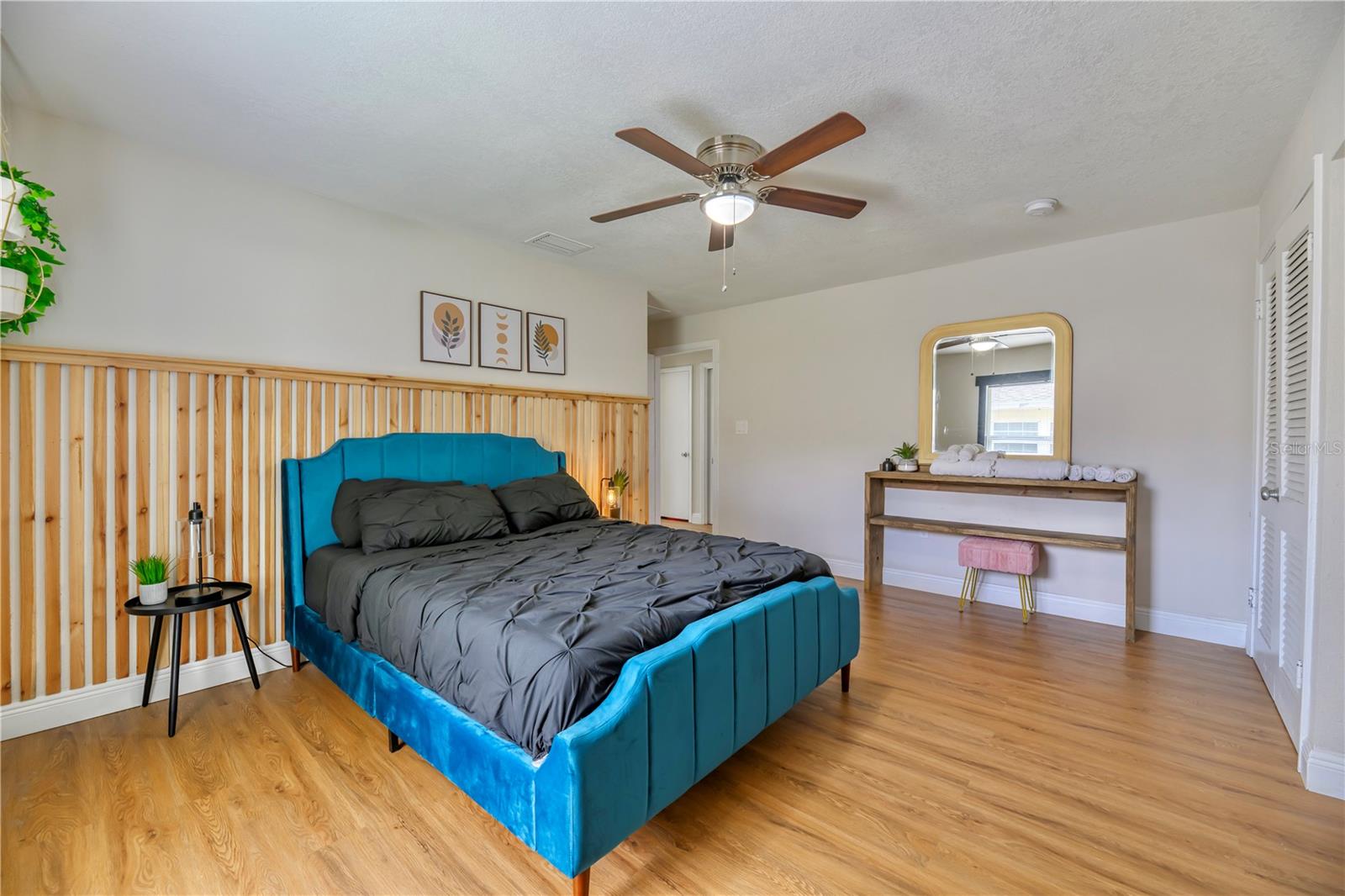 OAK ACRES - Residential