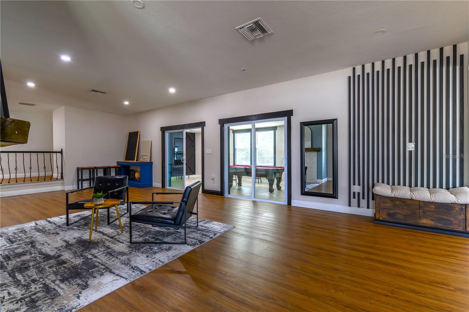 OAK ACRES - Residential
