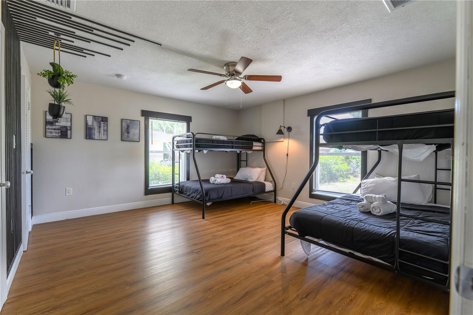 OAK ACRES - Residential