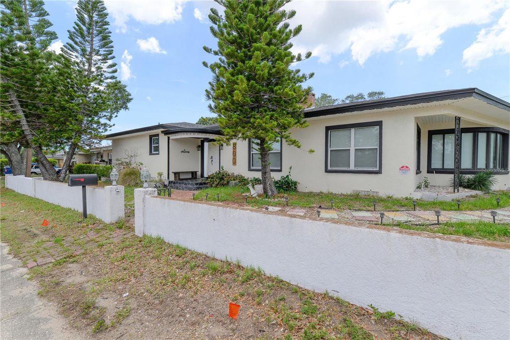 Photo of 800 S Keene Road, Clearwater, FL 33756 (MLS # TB8507584)