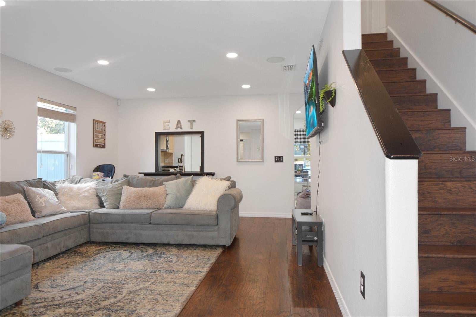 12617 WHITE BLUFF ROAD
