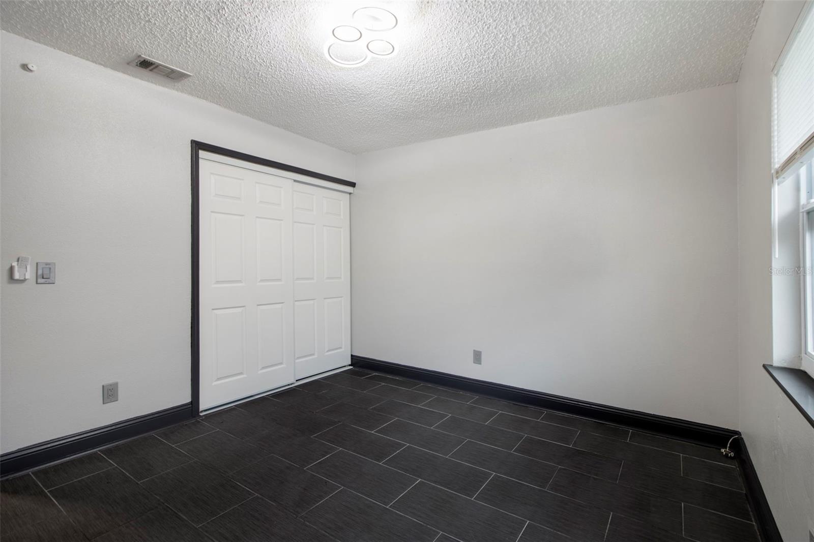 TEMPLE CREST UNIT 3 - Residential Income