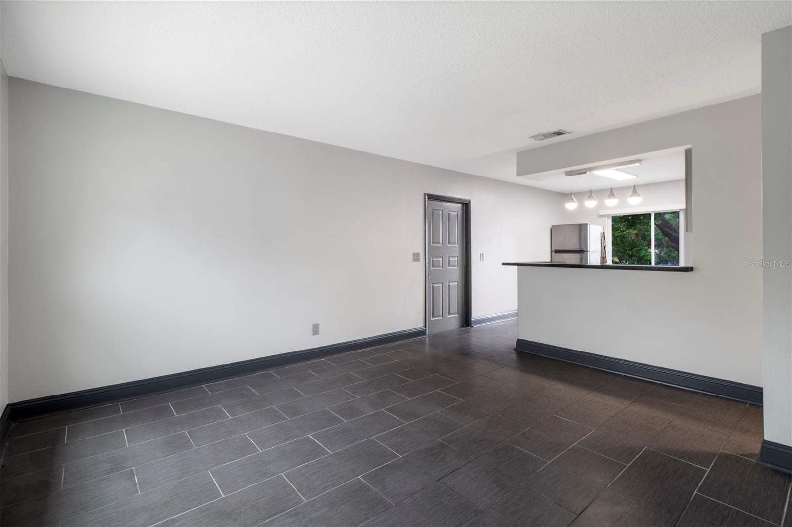 7917 LAKESHORE DRIVE