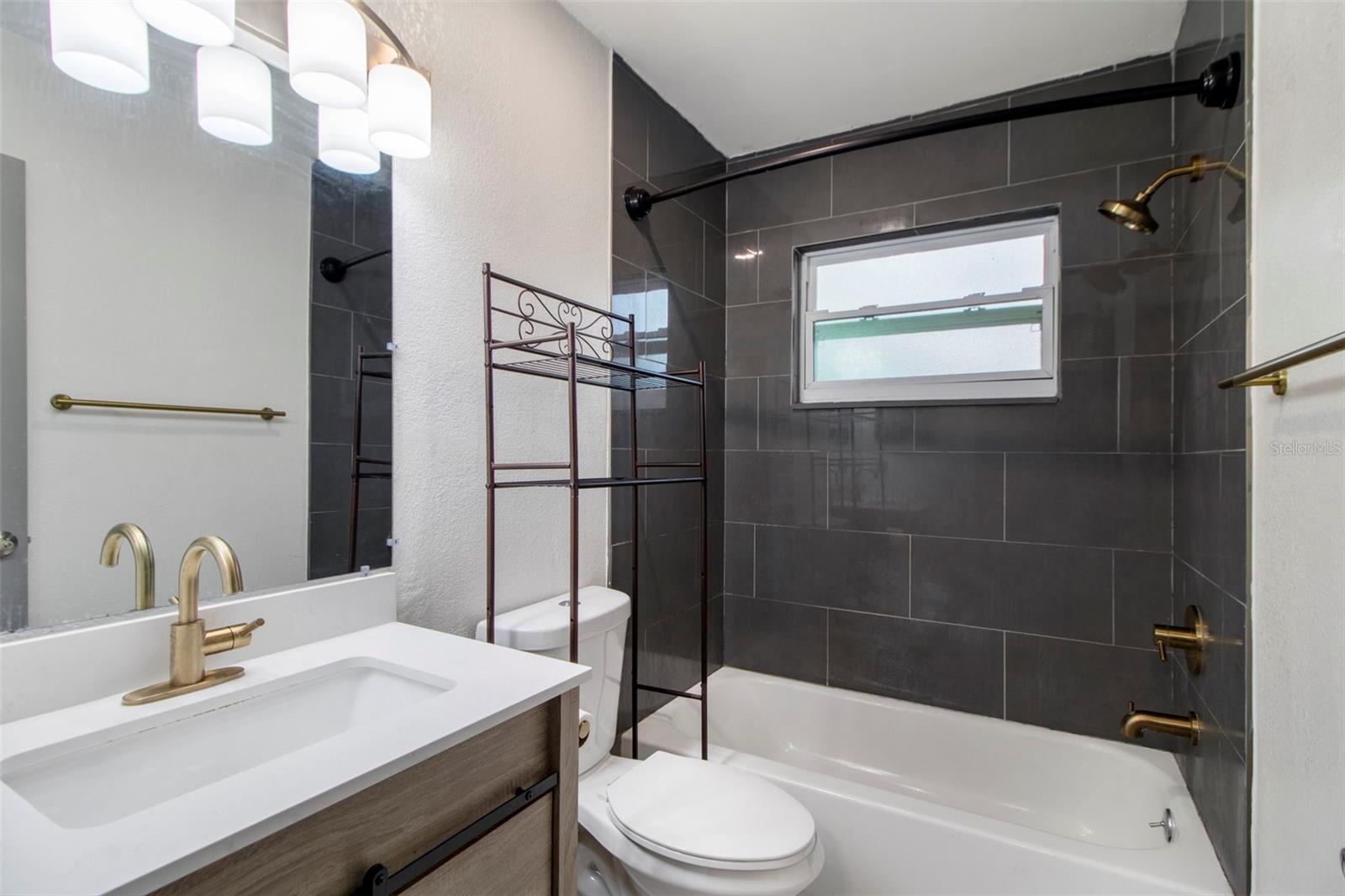 TEMPLE CREST UNIT 3 - Residential Income