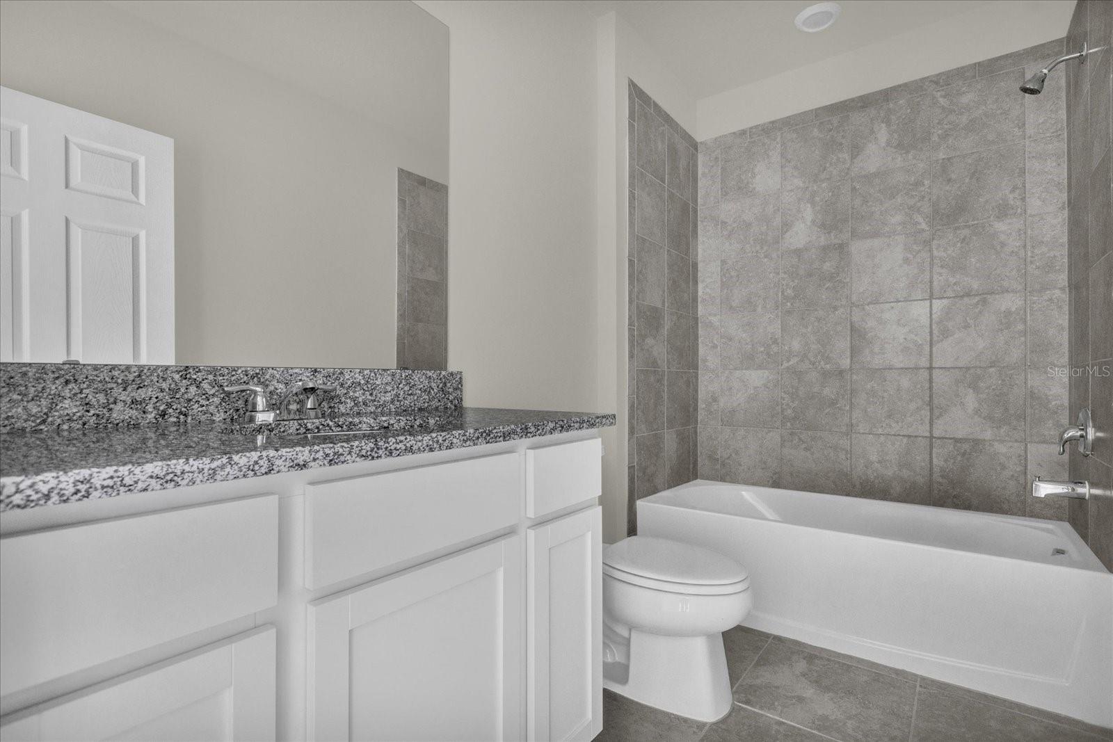 Photo 12 of 23 of 1612 ASPEN AVENUE house