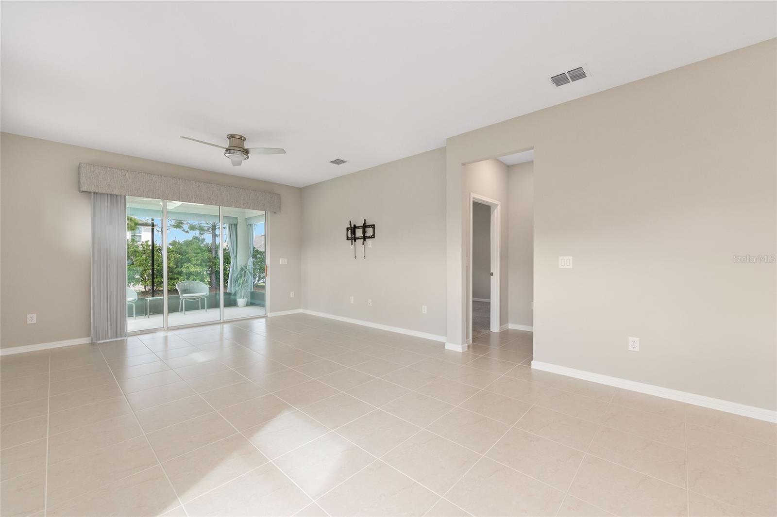 STONE CRK BY DEL WEBB NOTTINGH - Residential