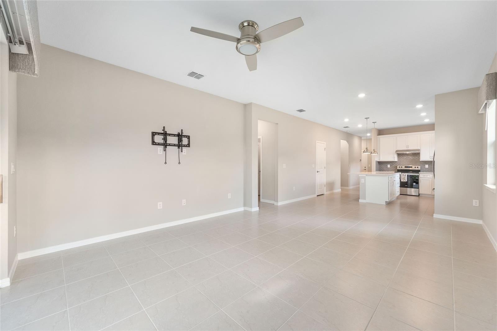 STONE CRK BY DEL WEBB NOTTINGH - Residential