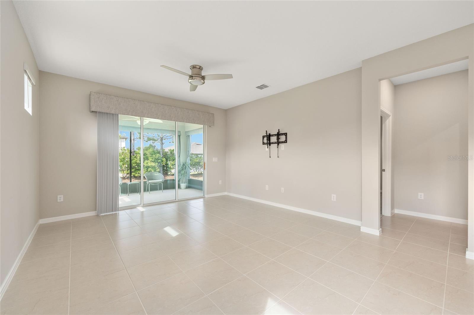 STONE CRK BY DEL WEBB NOTTINGH - Residential