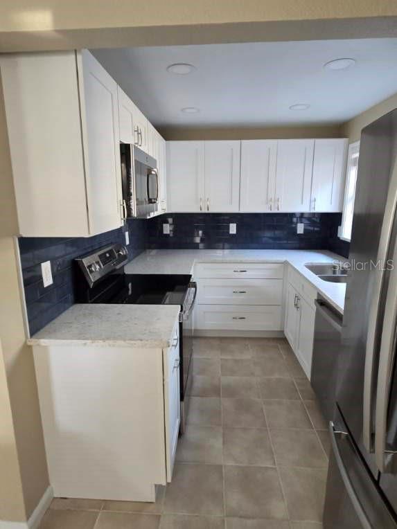 OAKLAND SUB 2 - Residential Income