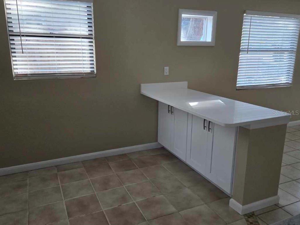 OAKLAND SUB 2 - Residential Income