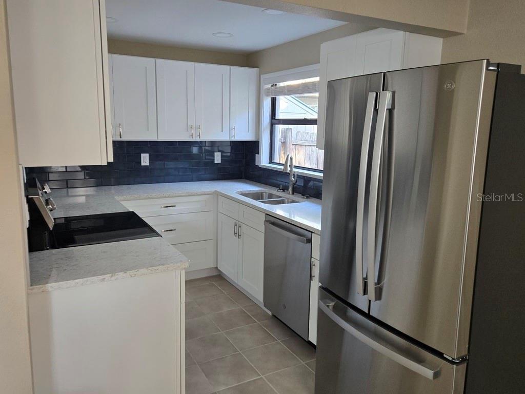 OAKLAND SUB 2 - Residential Income