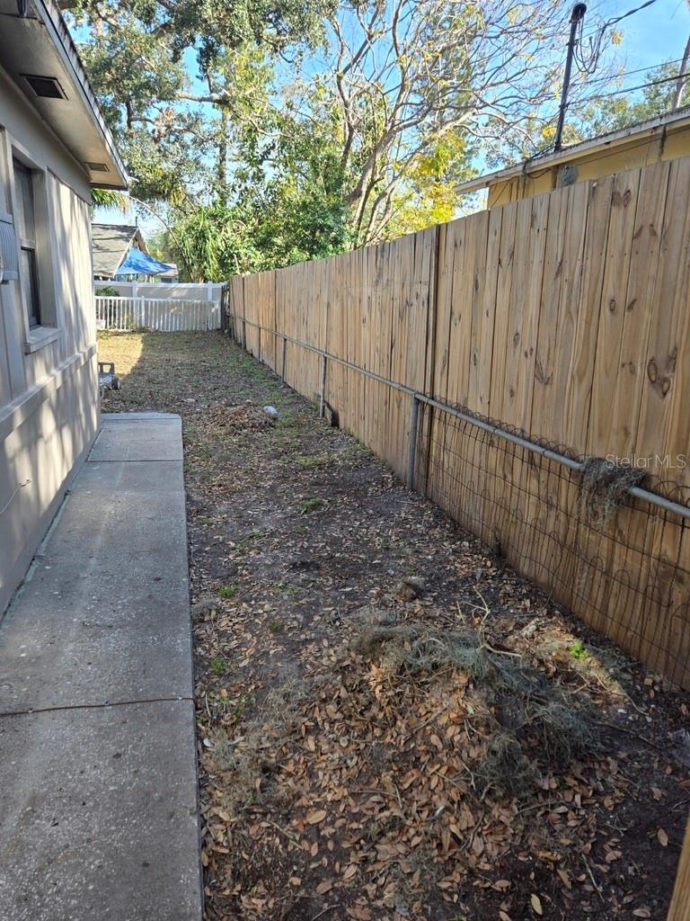 OAKLAND SUB 2 - Residential Income