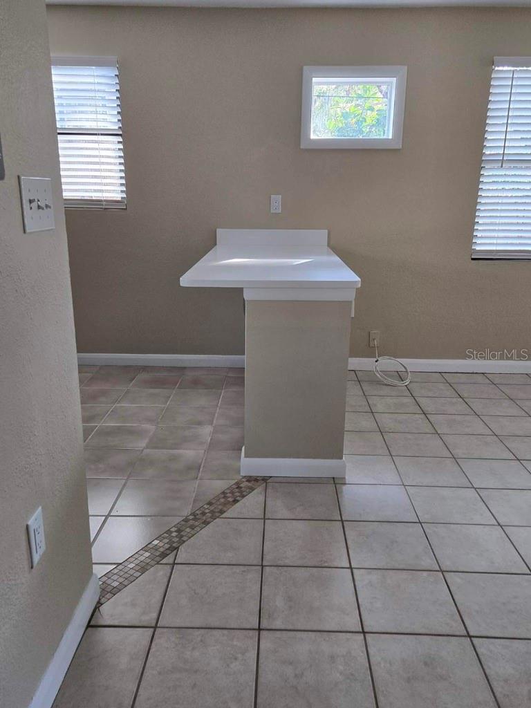 OAKLAND SUB 2 - Residential Income