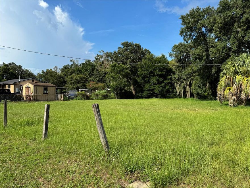 Excellent investment opportunity in a consolidated residential area in the southeast of Orlando, a few minutes from Orlando International Airport (MCO). These are three contiguous lots with individual measurements of 50 x 135 feet each, ideal for developing three modern single-family homes. S5136726, S5136566, Privileged location:  8 minutes from Orlando International Airport (MCO), 10 minutes from Florida Mall and Kissimmee Loop, Near Lake Conway and its recreational areas, asy access to SR-436 (Semoran Blvd), Curry Ford Rd, and 408 Expressway, quickly connecting to Downtown Orlando,  short distance from schools, supermarkets, restaurants, parks and employment areas. Terrain characteristics:Quiet residential areas, with existing urban infrastructure (water and electricity available), Only septic system installation required, Paved streets, Level topography, ready to build, Ideal for investors, builders or families who wish to develop their own residential project