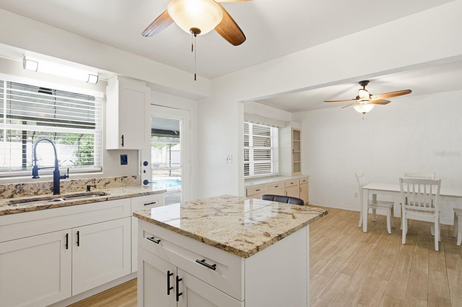 1626 S BETTY LANE