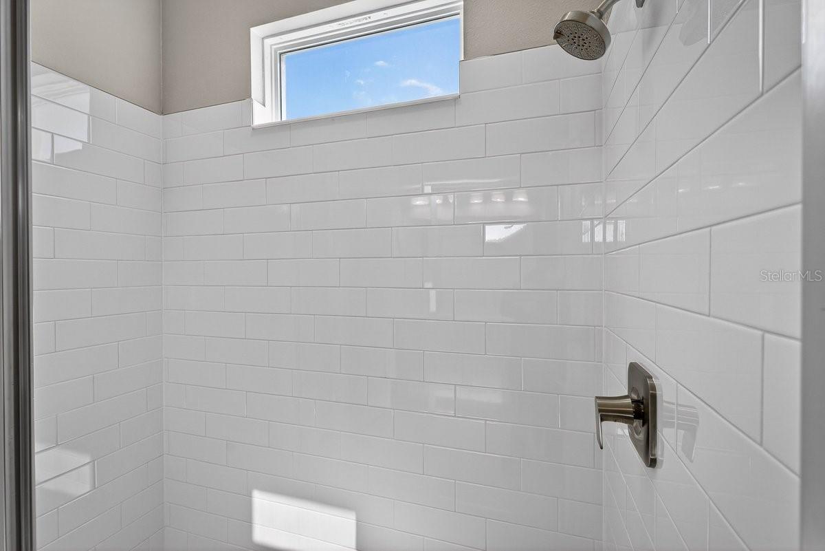 GRAY HAWK UN II - Residential