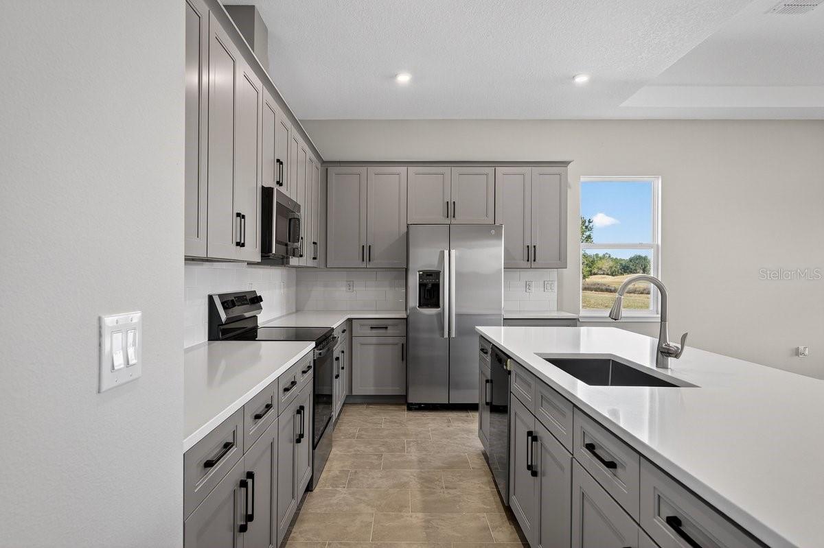 GRAY HAWK UN II - Residential