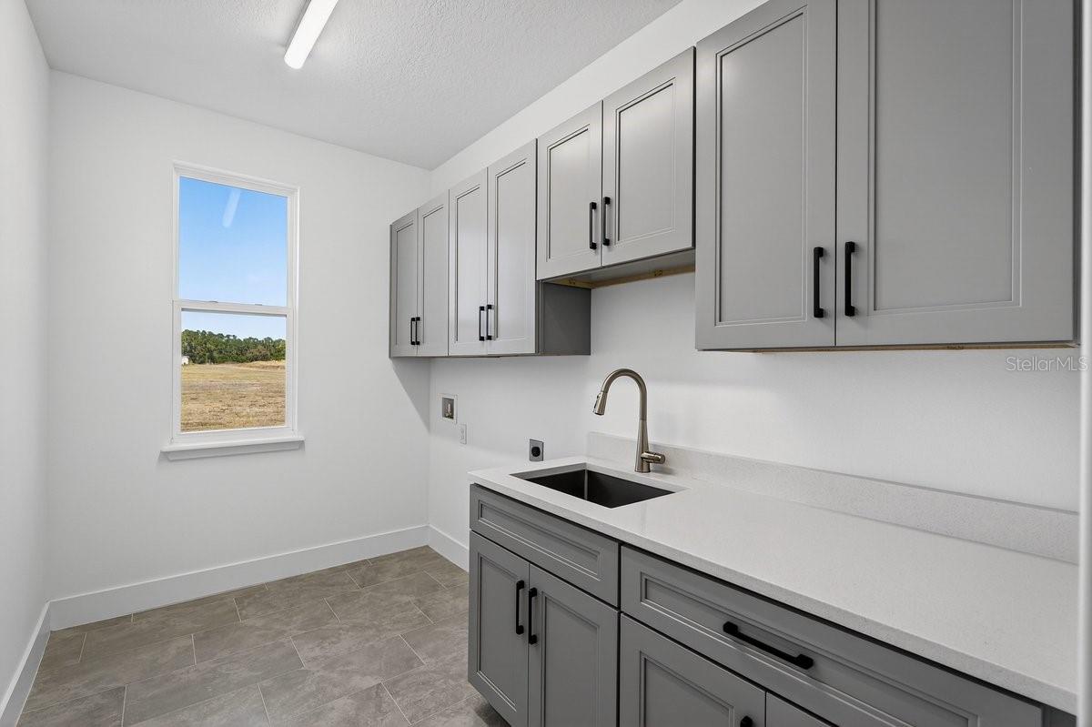 GRAY HAWK UN II - Residential