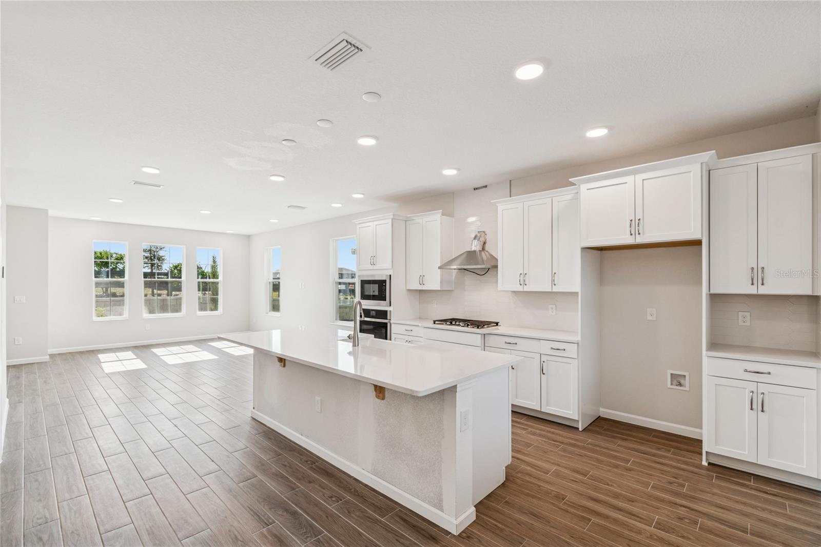 17347 BEACHGRASS ALLEY