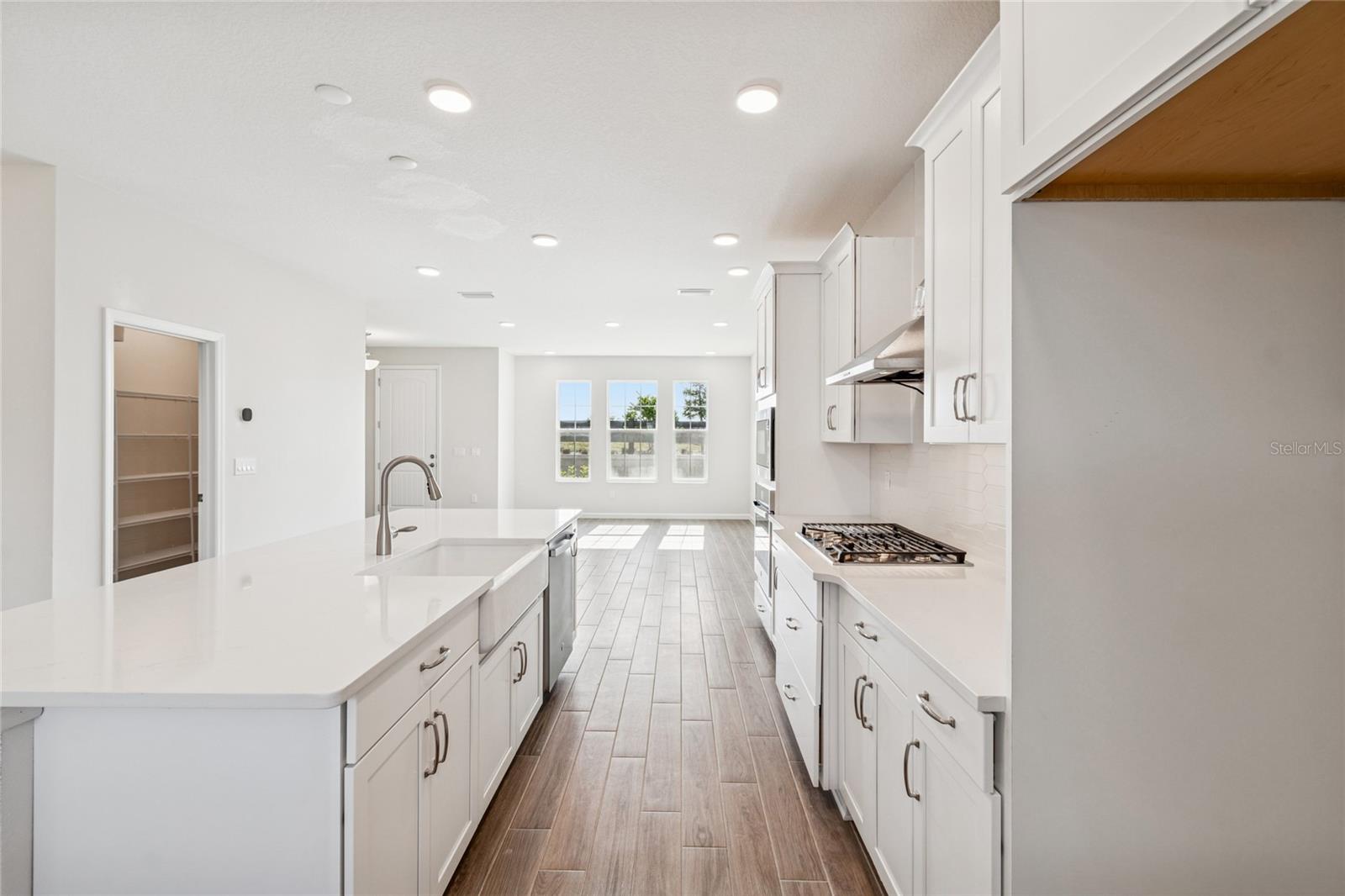 17347 BEACHGRASS ALLEY