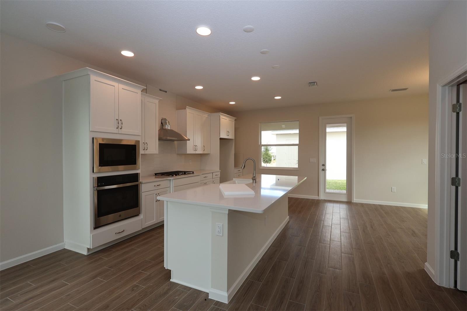 17347 BEACHGRASS ALLEY