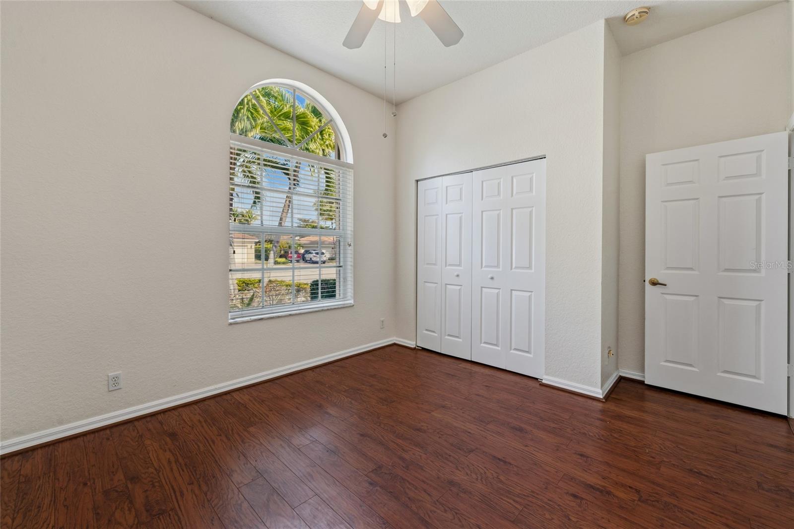 ANDROS ISLE REPL - Residential