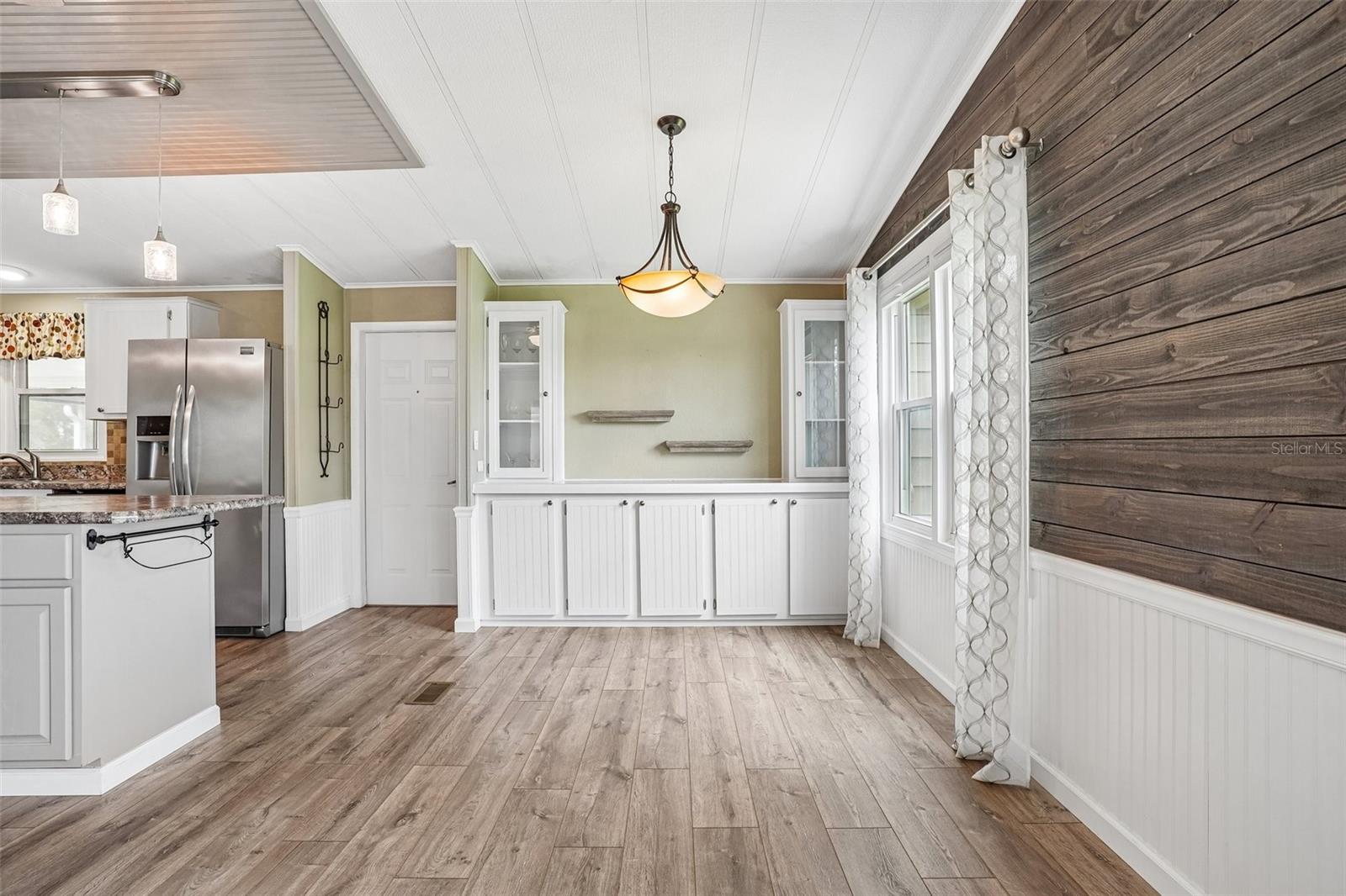 LADY LAKE ORANGE BLOSSOM GARDENS UNIT 07 - Residential