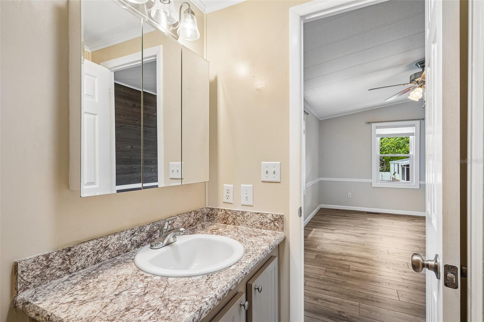 LADY LAKE ORANGE BLOSSOM GARDENS UNIT 07 - Residential