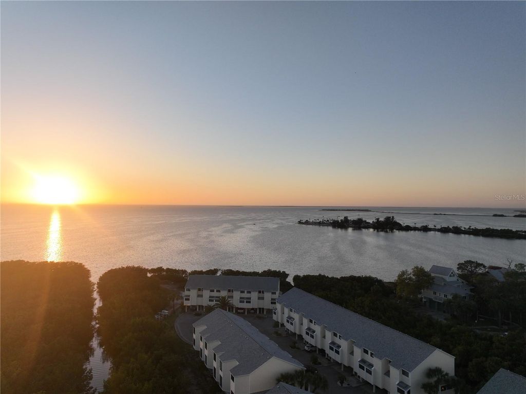 Photo of 1500 Sunset Rd Bldg C #C7, Tarpon Springs, FL 34689 (MLS # TB8372135)