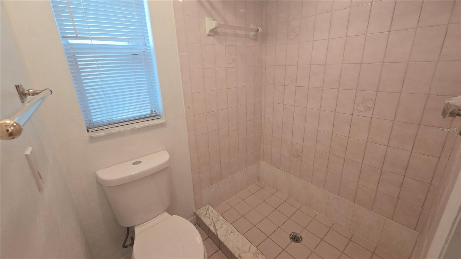 WILDERNESS THE PH 2 - Residential Lease