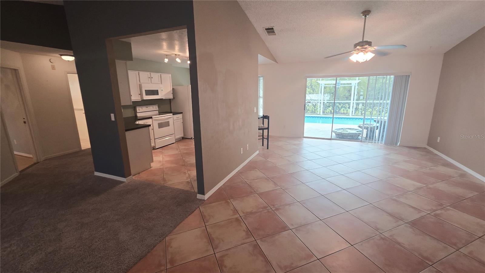 WILDERNESS THE PH 2 - Residential Lease