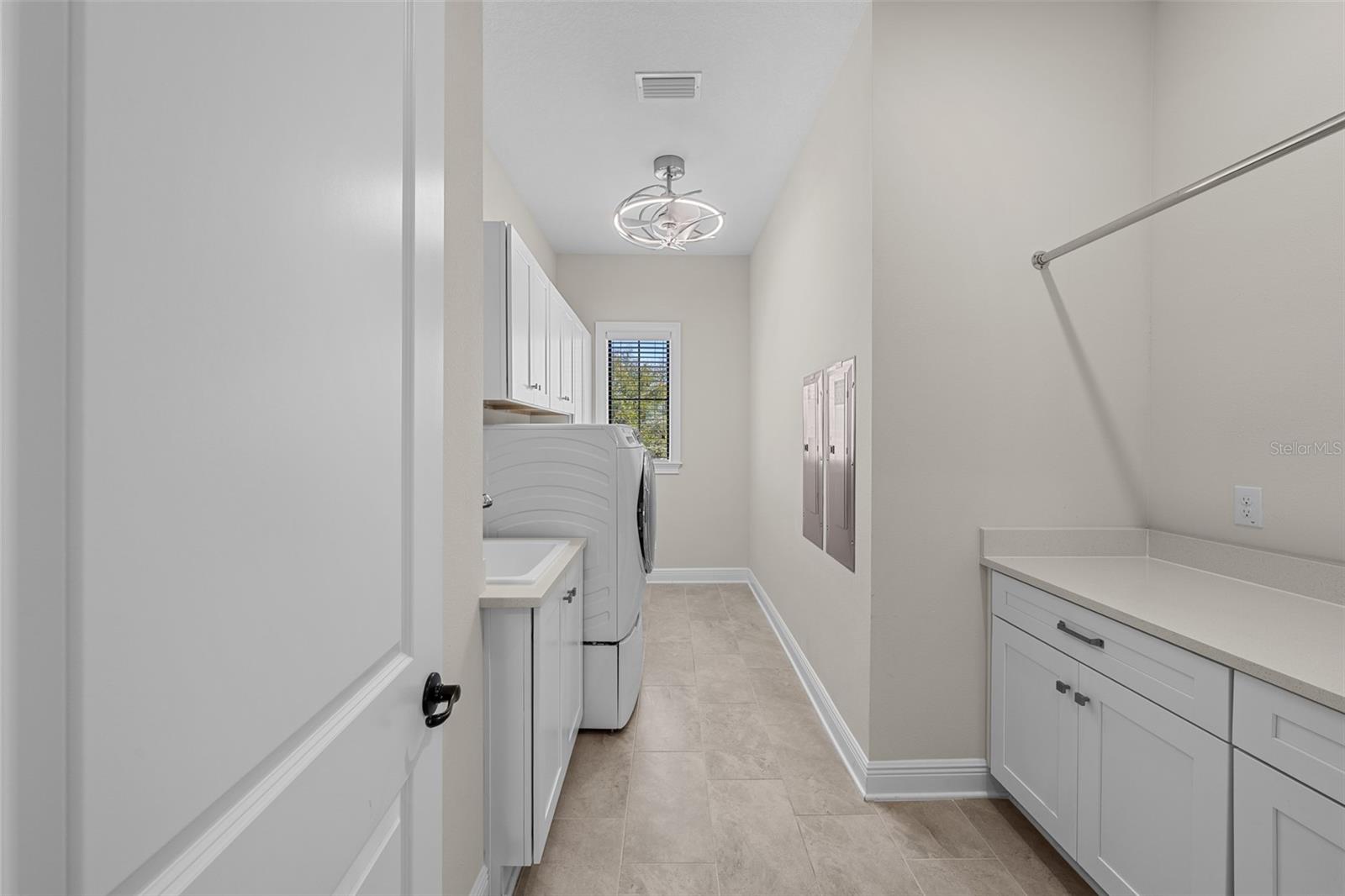 BYARS THOMPSON ADD DAVIS - Residential