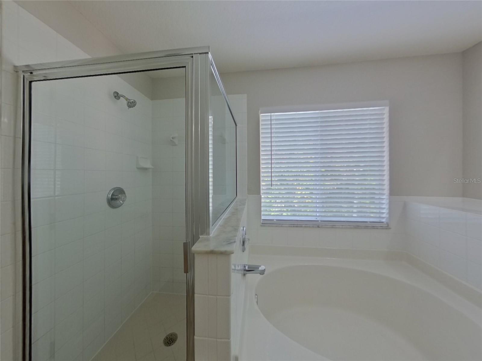 NORTHWOOD - Residential Lease