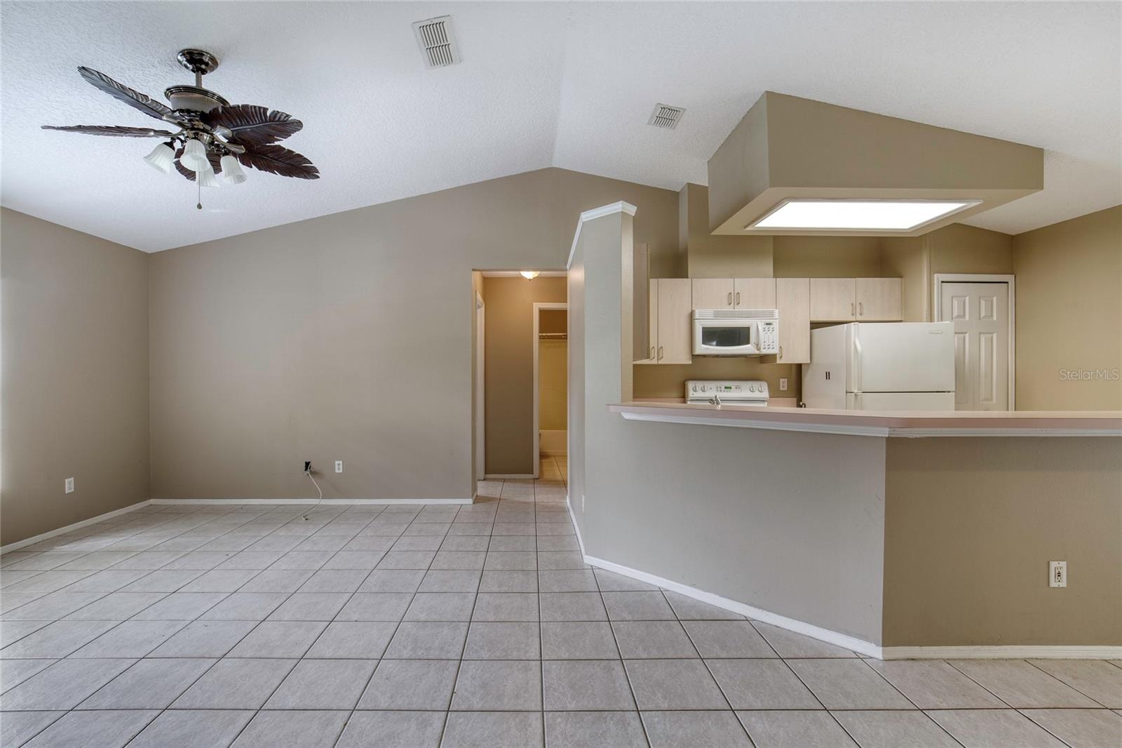 SILVERSTONE - Residential