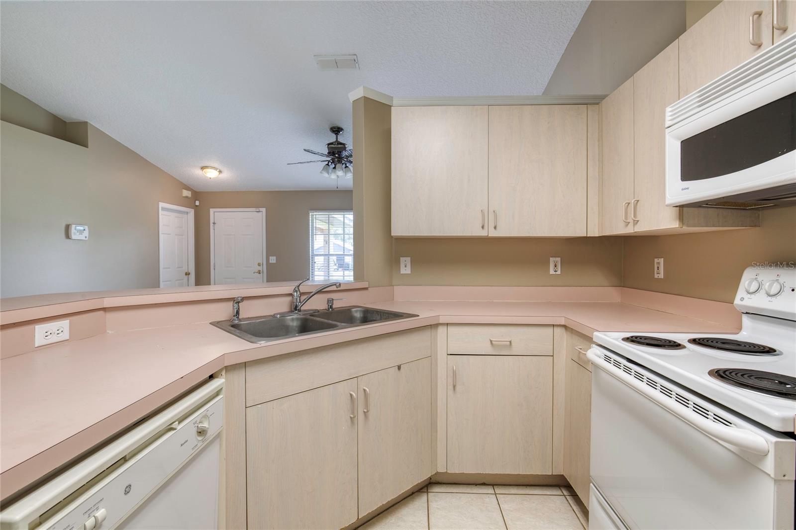 SILVERSTONE - Residential