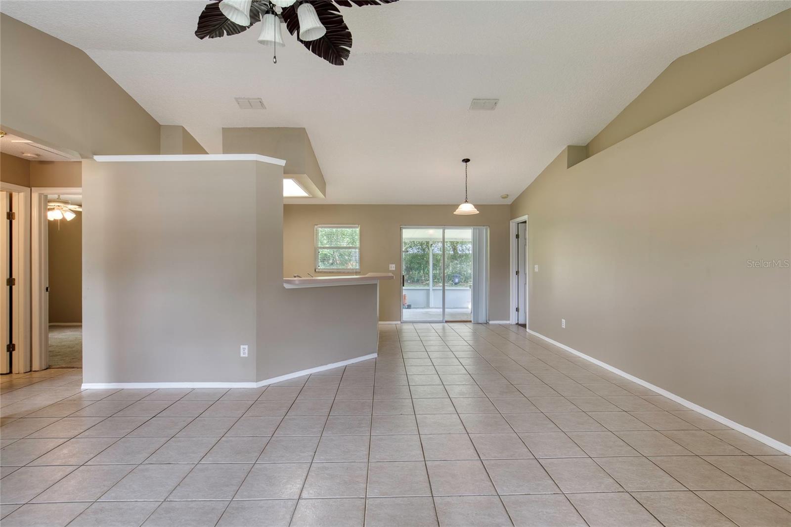 SILVERSTONE - Residential