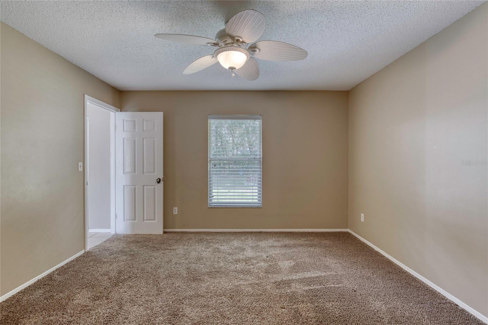 SILVERSTONE - Residential