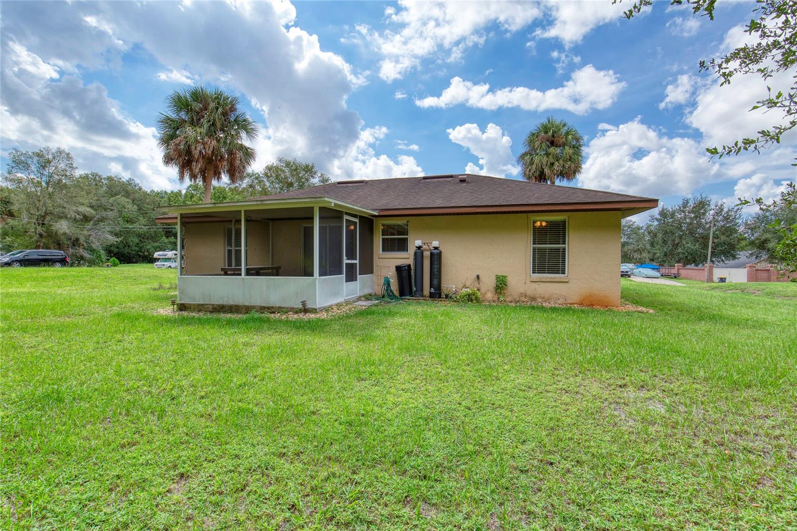 SILVERSTONE - Residential