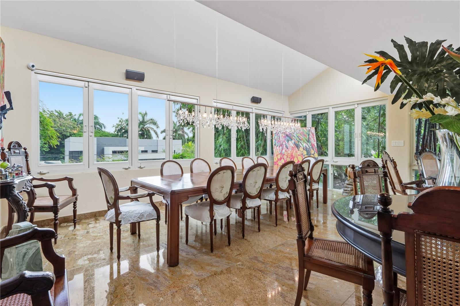 URB SANTA MARIA - Residential