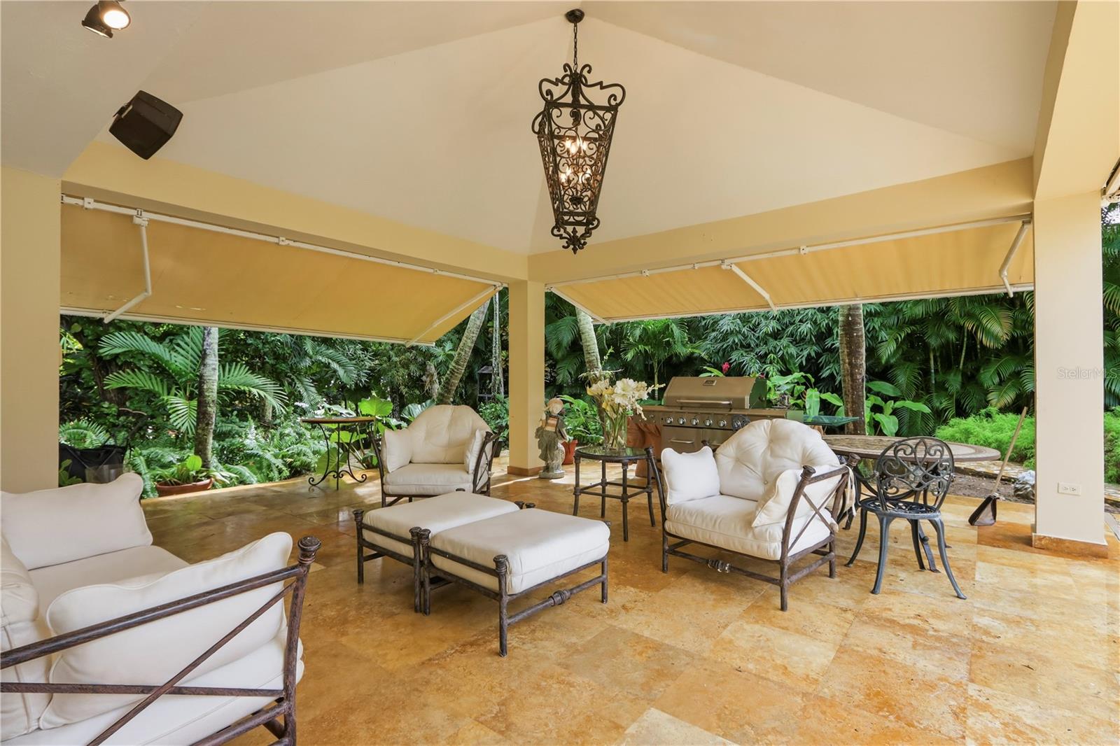 URB SANTA MARIA - Residential